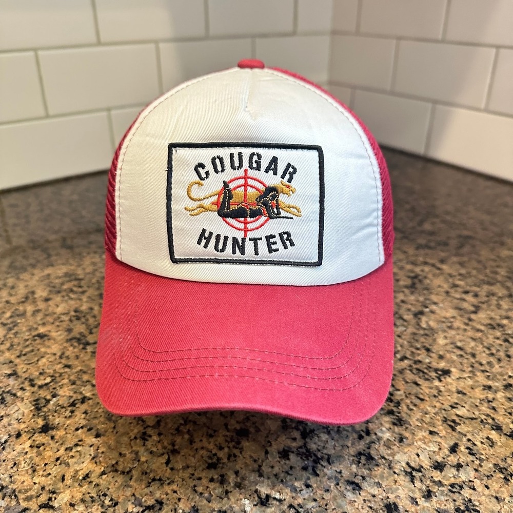 Cougar Hunter Unbranded Trucker Hat Baseball Cap Mens OS Red White Cotton Mesh